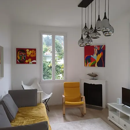 Dom wakacyjny Petit Paradis Perche Au Coeur De Nicea