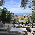 Petit Paradis Perche Au Coeur De