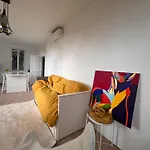 Petit Paradis Perche Au Coeur De Νίκαια